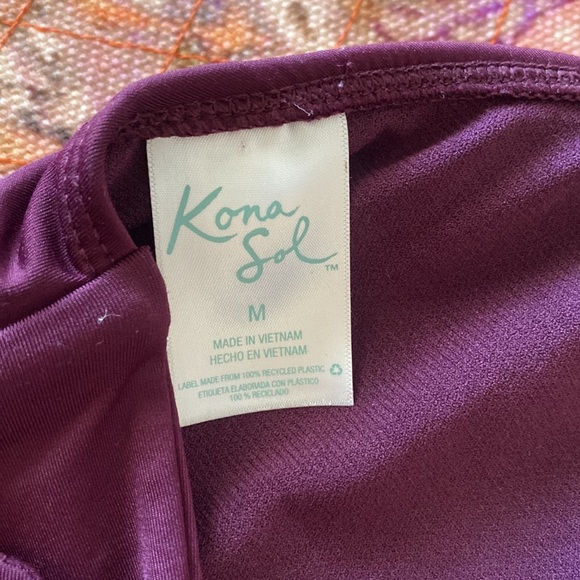 Kona Sol,wrap bikini swimwear/swimsuit top, in purple,padded removable c… - Picture 6 of 7